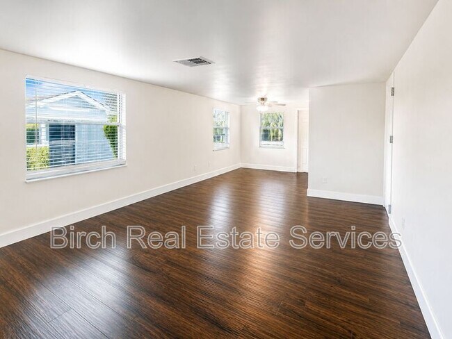 Building Photo - 5844 Georgia Ave