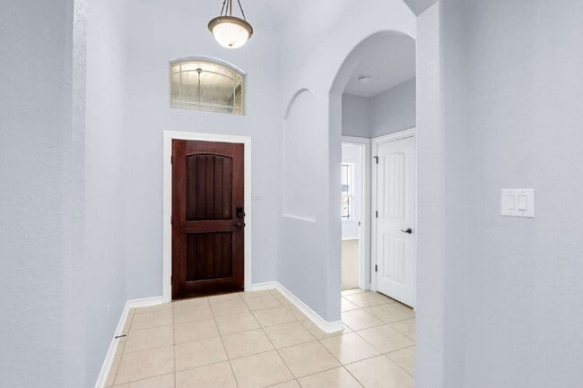 Building Photo - "Spacious 4-Bedroom Oasis with 3 Full Baths, Study, Game Room & NO HOA in San Antonio – 2,521 Sq ...
