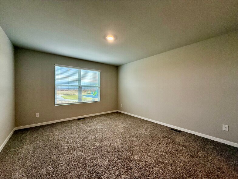 Building Photo - 10436 Southerwick Pl