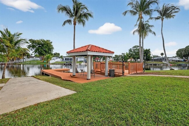 Building Photo - 17841 NW 84th Ct