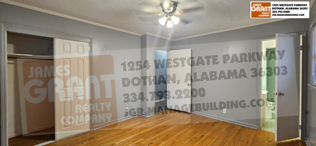 Building Photo - 1616 Randall Rd
