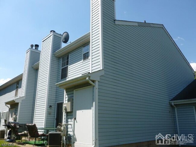 Building Photo - 408 Hawkshead Way