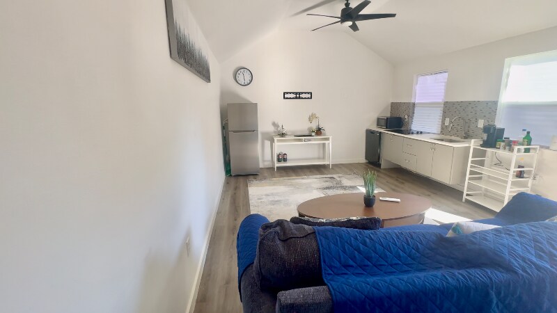 Building Photo - 2717 E Park Blvd