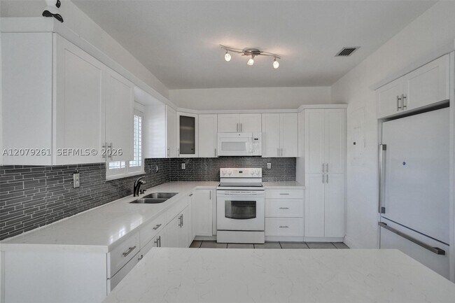 Building Photo - 12232 SW 148th St