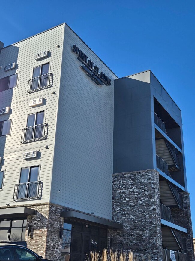 Building Photo - Spirit Of St Louis Apartments