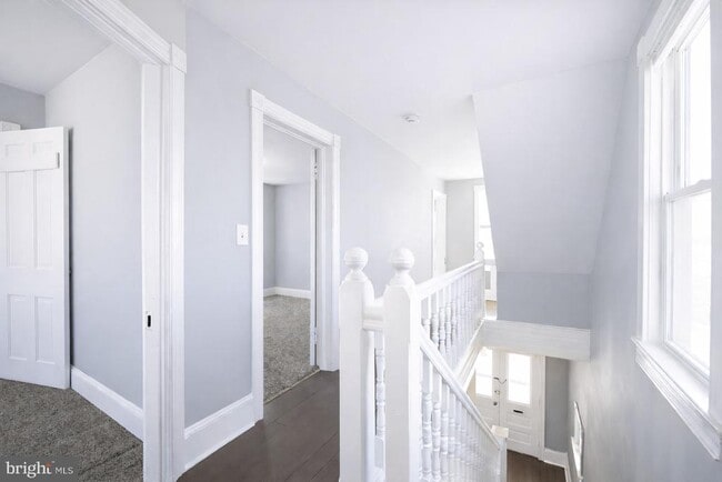 Building Photo - 131 Bridgeboro St