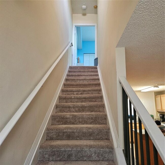 Building Photo - 5500 Bentgrass Dr