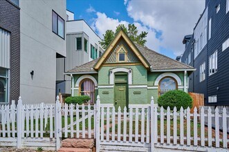 Building Photo - Charming 1 bed/1bath in The Highland - Great Location!