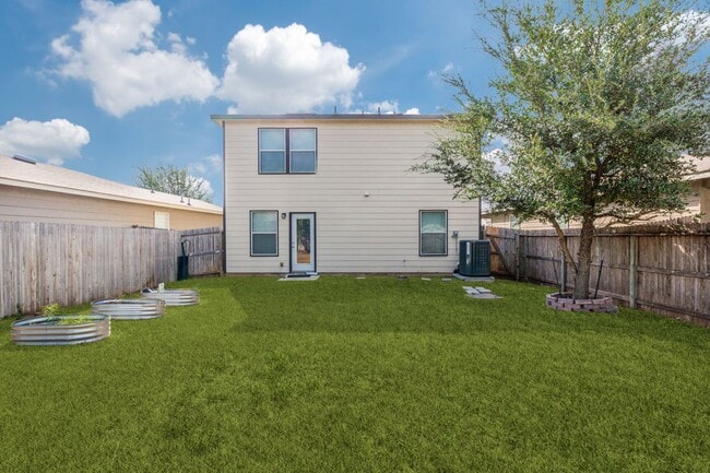 Building Photo - 9307 Birch