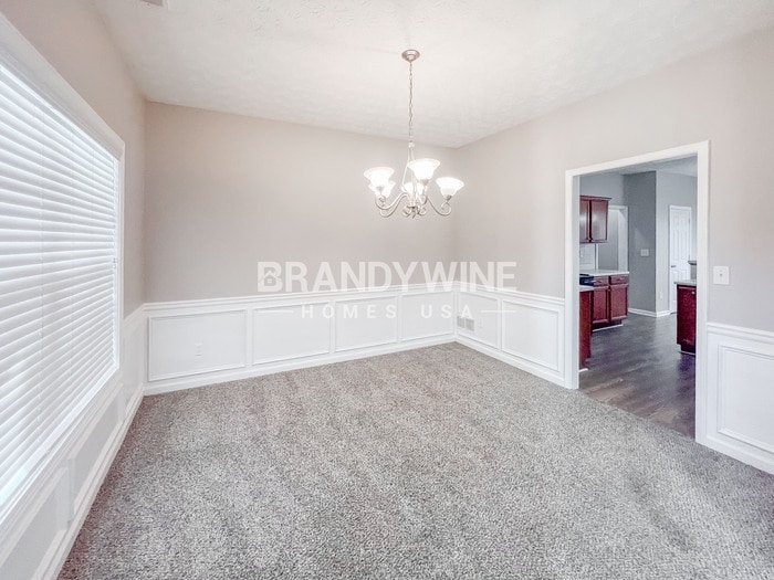 Building Photo - 215 Prince Edward Way