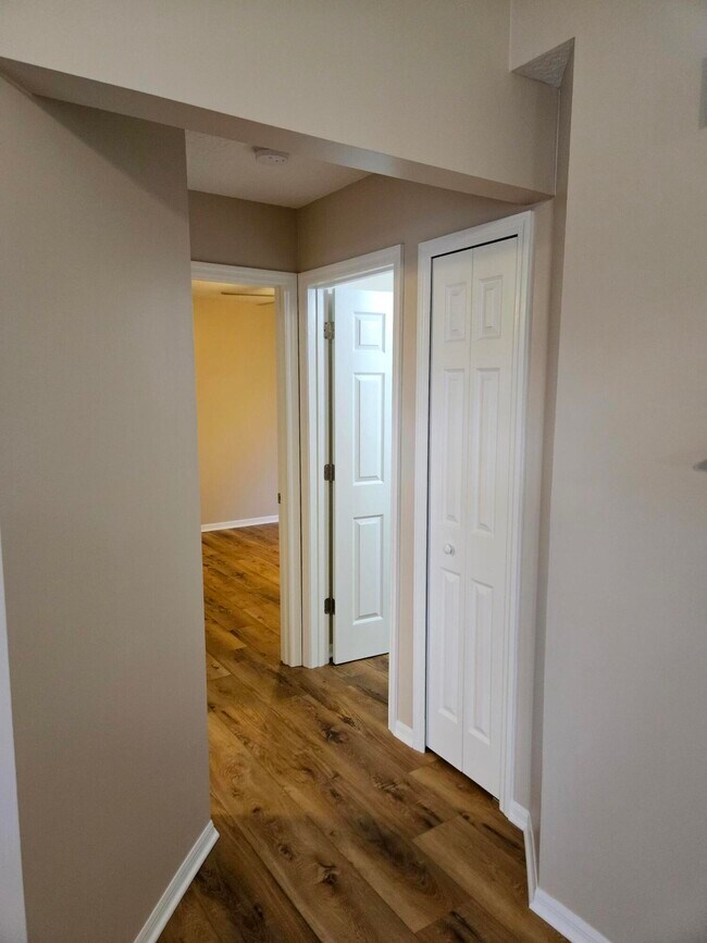 Building Photo - 5411 NW Arrowhead Terrace