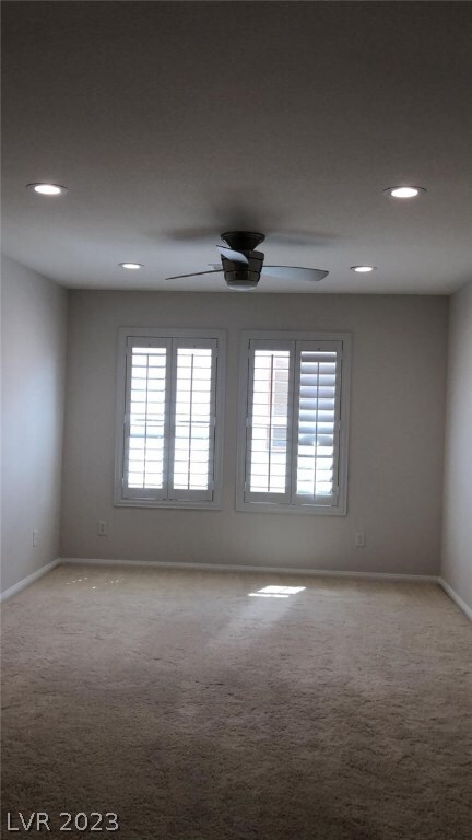 Building Photo - 11087 Village Crest Ln