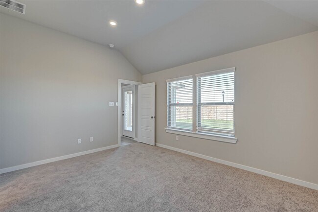 Building Photo - 8154 Royal Breeze Dr