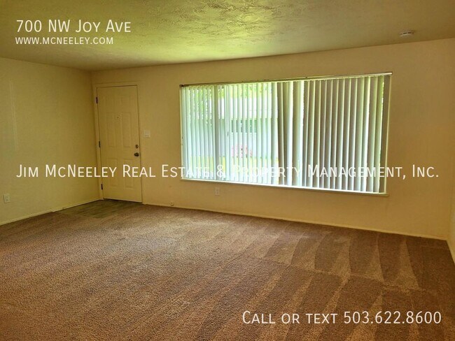 Building Photo - 700 NW Joy Ave