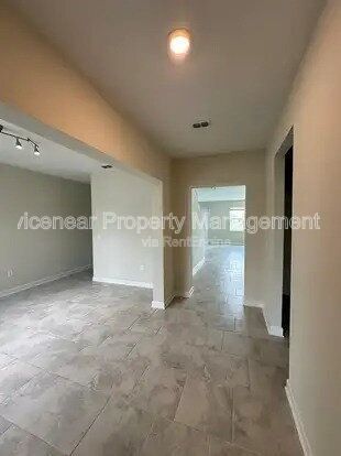 Building Photo - 2929 Nottel Dr