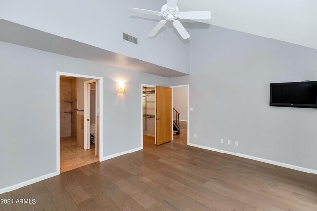 Building Photo - 7113 E Arlington Rd