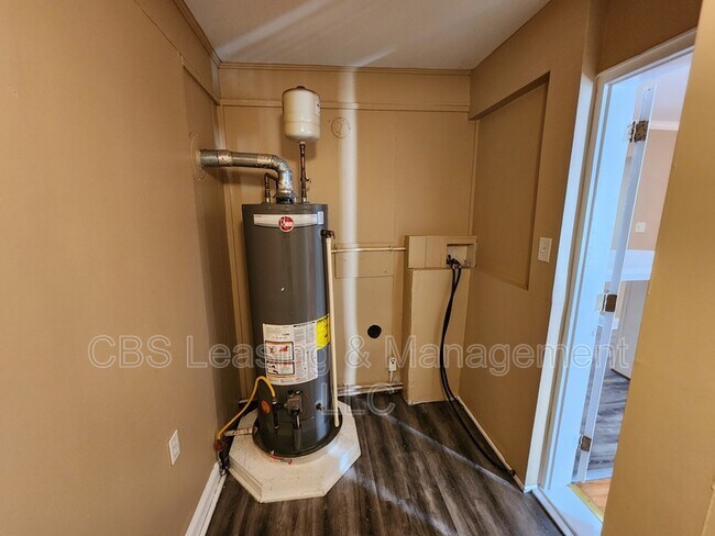 Building Photo - 3527 Norris Cir