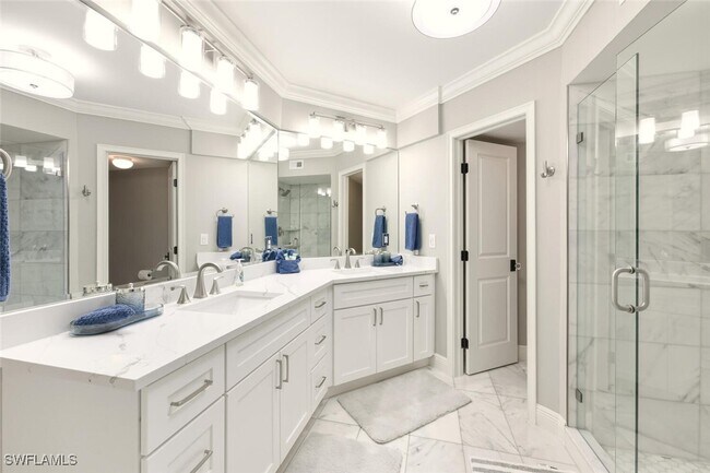 Building Photo - 9103 Vanderbilt Dr