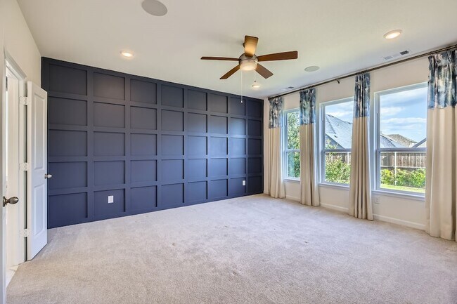 Building Photo - 17204 Clover Dr