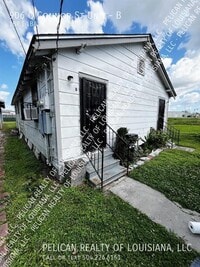 Building Photo - 906 O'Connor St