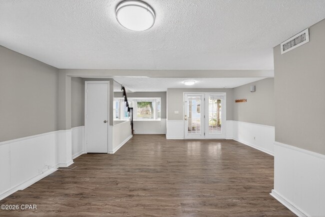 Building Photo - 14108 Pelican St