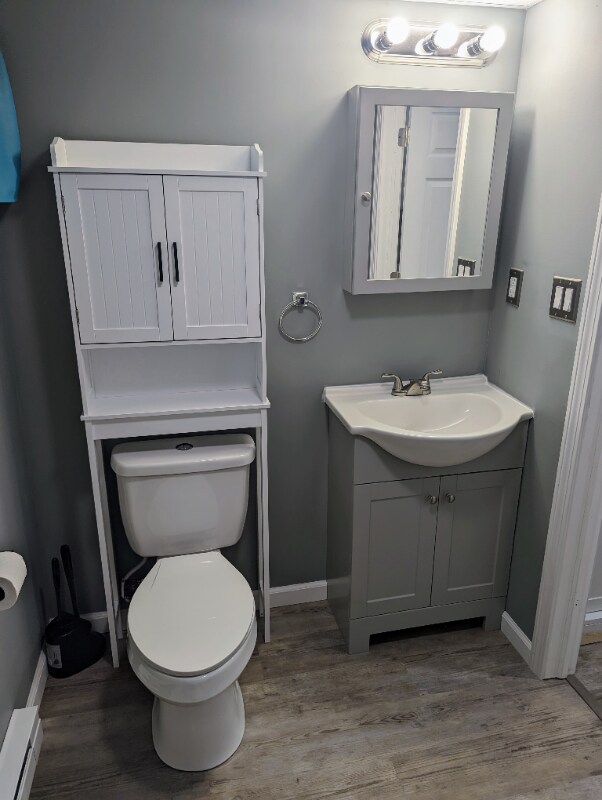 Building Photo - 39 Queen St