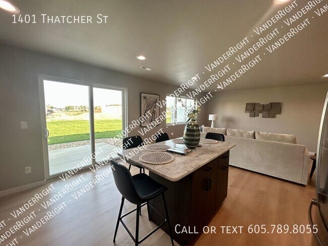 Building Photo - The Vale - Luxury Twin Home!