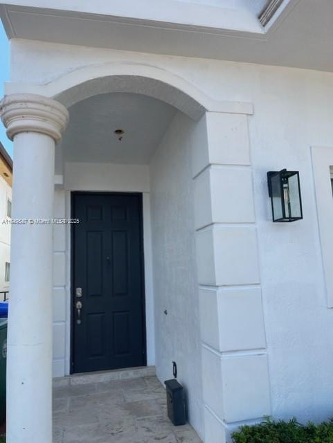 Primary Photo - 3348 SW 25th St