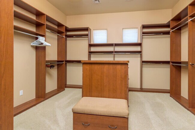 Building Photo - 37023 N 12th St