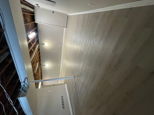 Building Photo - 23712 W Main St