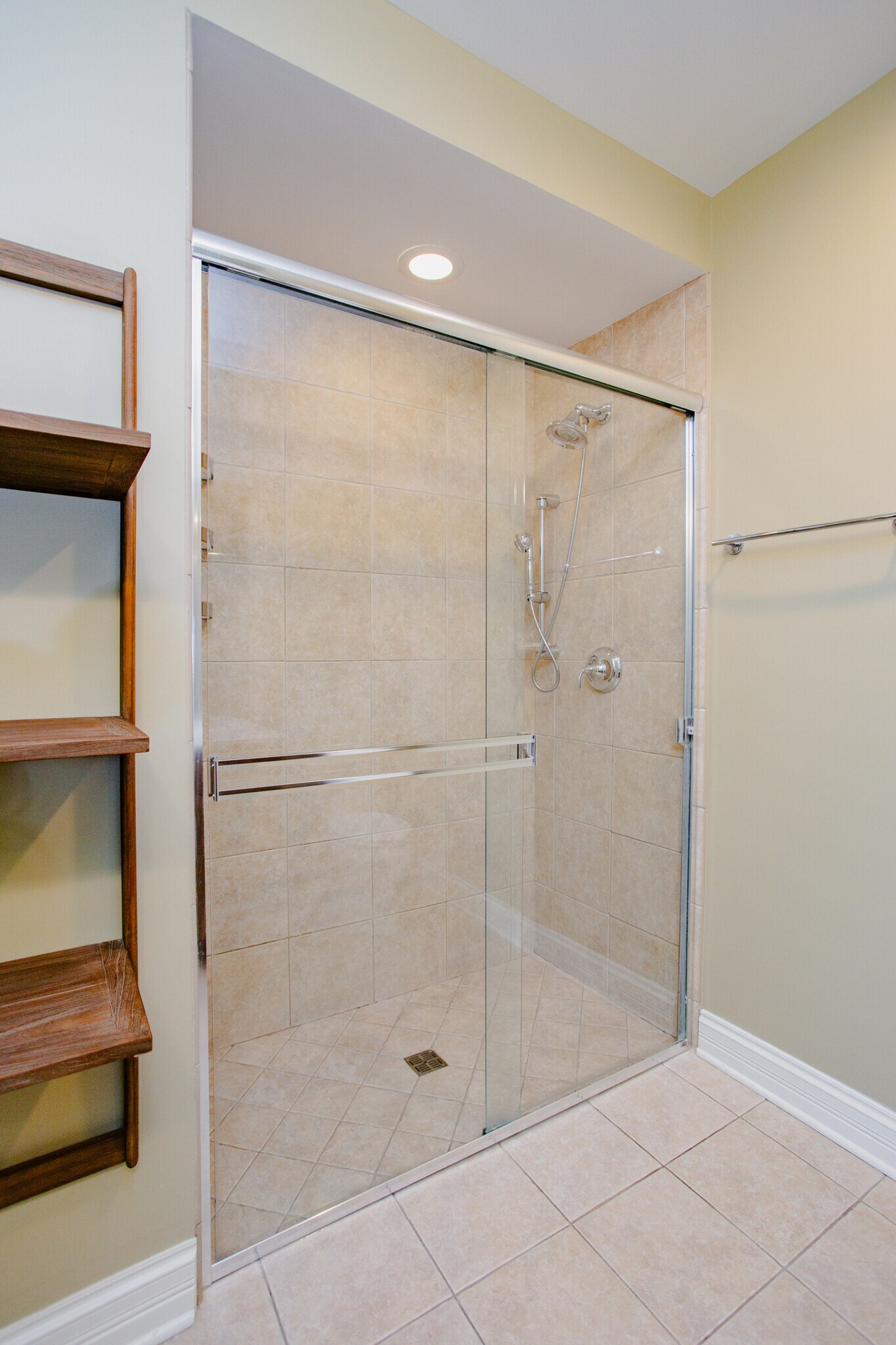 Building Photo - 3630 N Harlem Ave