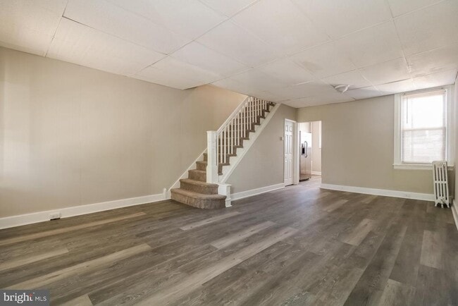 Building Photo - 4728 Marple St