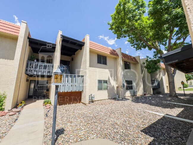 Primary Photo - Westside Condo w/ Amazing Views
