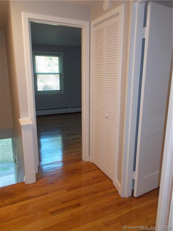 Building Photo - 31 Benton St