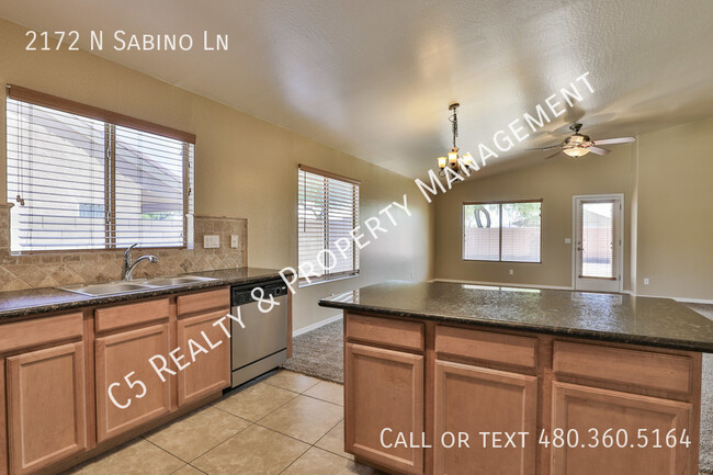 Building Photo - 2172 Sabino Ln