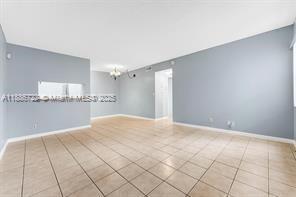 Building Photo - 1018 Twin Lakes Dr
