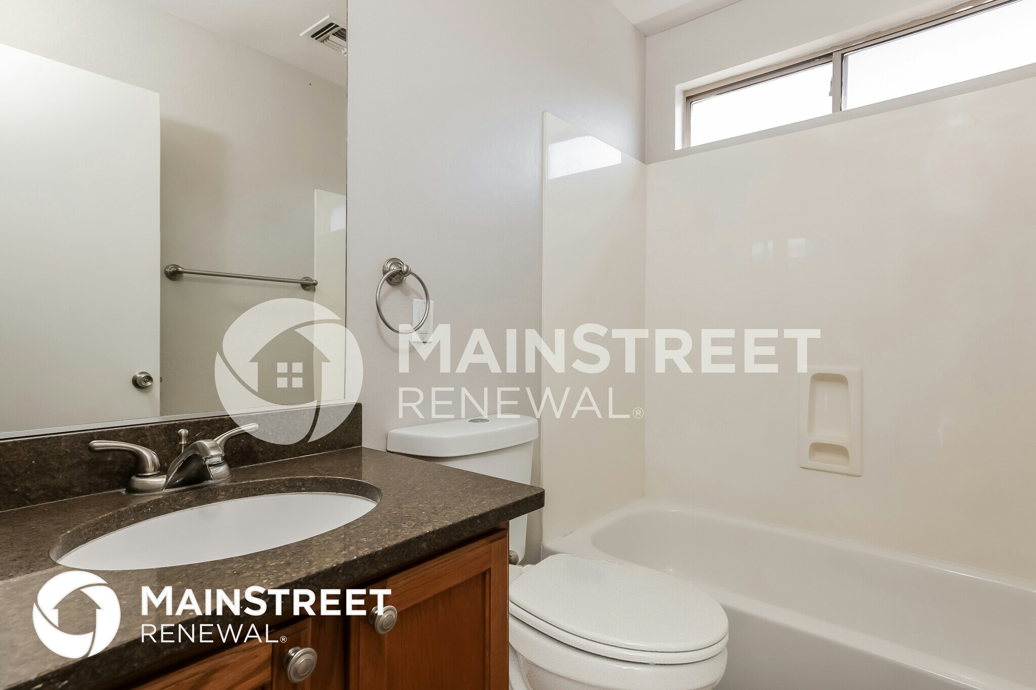 Building Photo - 12330 W Valentine Ave