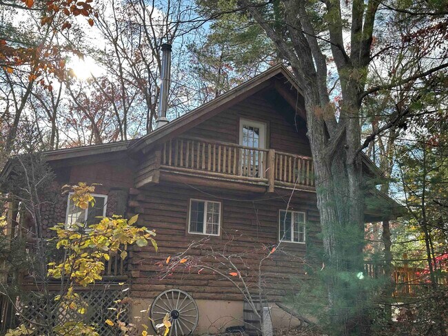 Building Photo - 14 Car Mar Ln