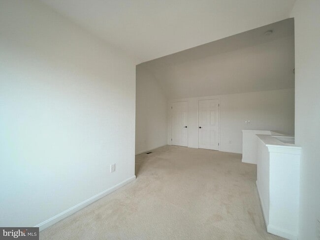 Building Photo - 3022 Kings Village Rd