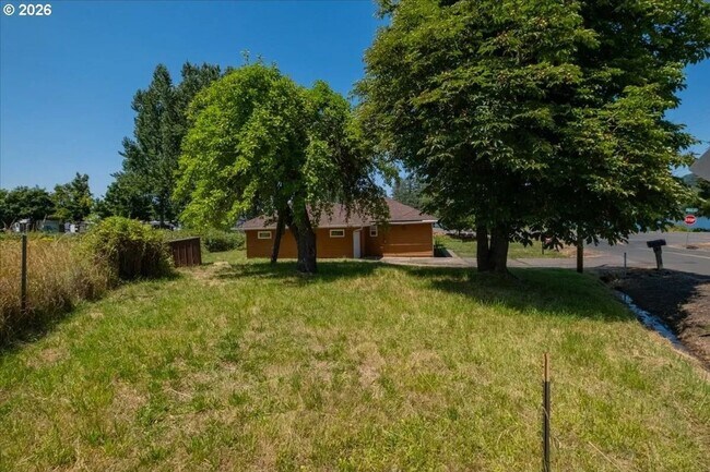 Building Photo - 1290 Riggs Hill Rd