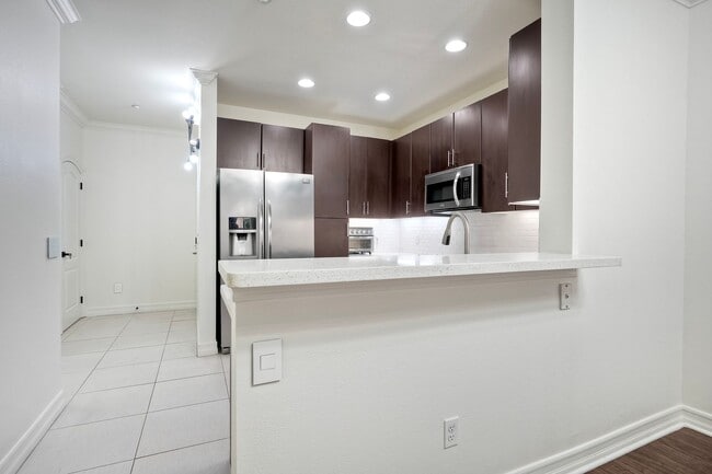 Building Photo - 1225 Island Ave