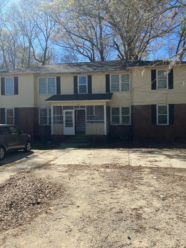 Primary Photo - 304 Loring Dr