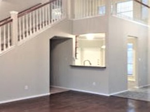 Building Photo - 156 Weston Ct