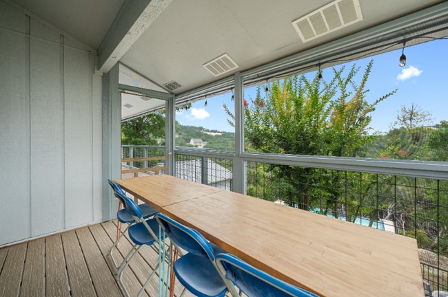 Building Photo - 2805 Trail of the Madrones