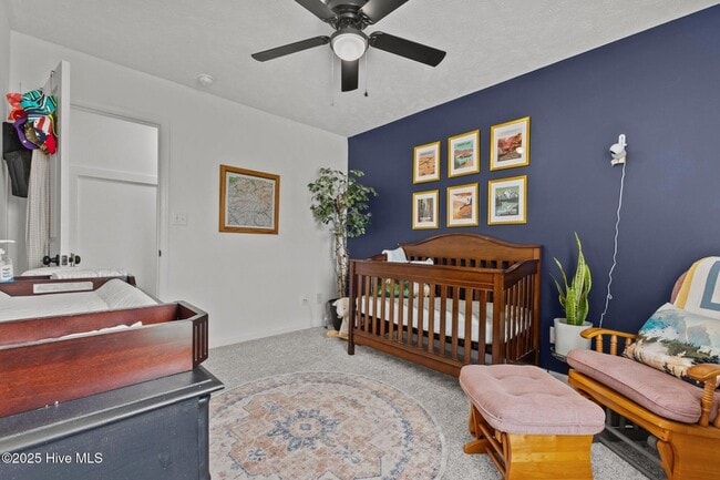 Building Photo - 8246 English Saddle Dr