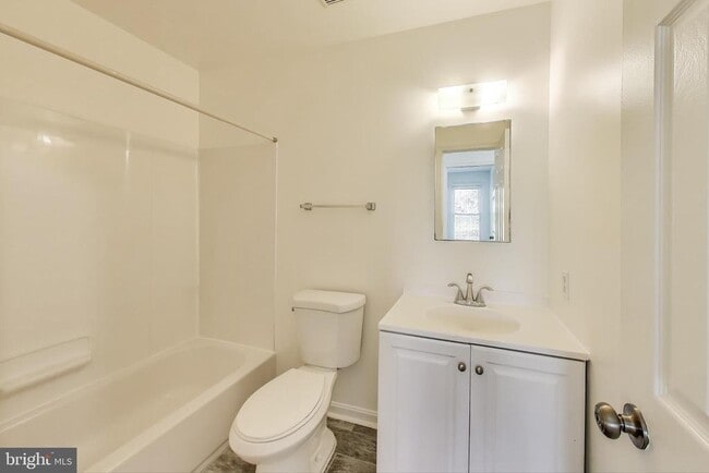Building Photo - 1764 Wilcox Ln