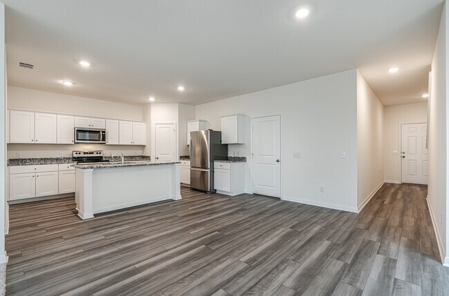 Building Photo - 14722 Maple Ter