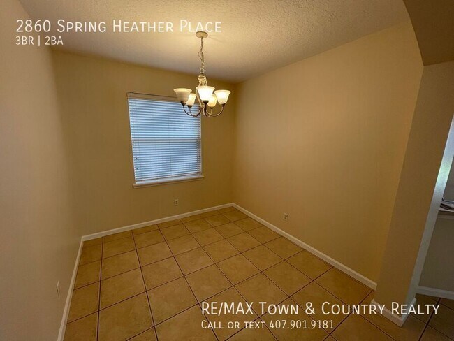 Building Photo - 2860 Spring Heather Pl