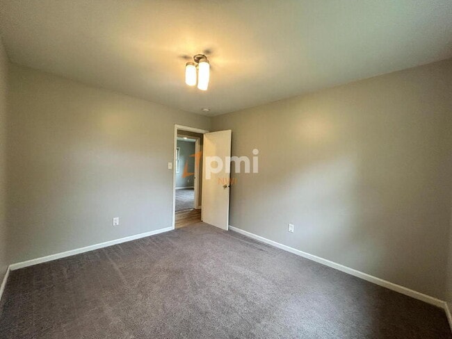 Building Photo - 7724 Mount St