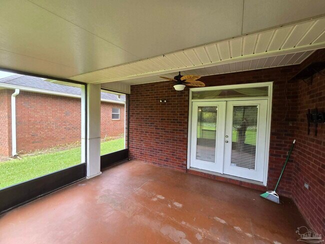Building Photo - 3144 Strathauer Rd